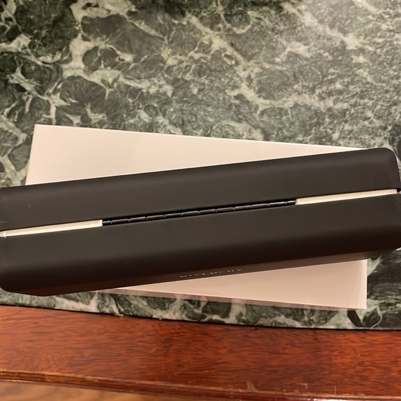 New Givenchy Eyeglasses Sunglasses Case With Cloth.7L, 1.75 , 3D. Black - Picture 7 of 8